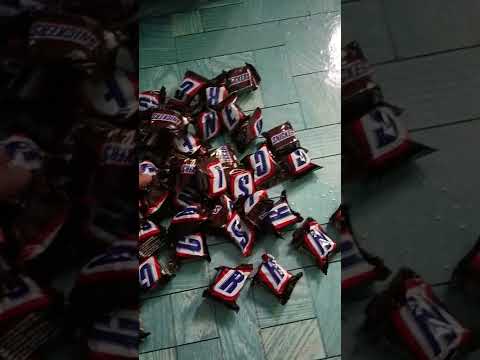ASMR Snickers Mini's letter N #shorts #asmr #satisfying