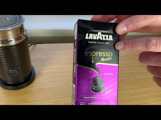 Vídeo relacionado con Lavazza, Espresso Gourmet Caramel, 10 Cápsulas de Aluminio Compatibles con Máquinas Nespresso Original, con Aroma Natural de Caramelo, 100% Arábica, Intensidad 8/13, Tostado Medio