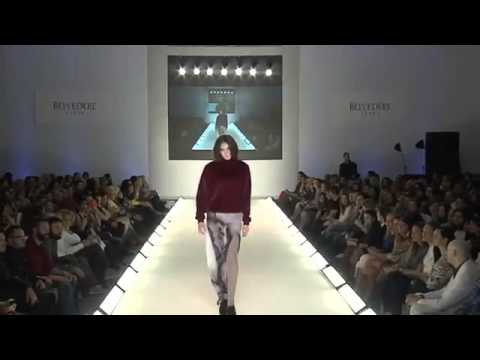 Kate for 180Degrees catwalk at 15th AXDW