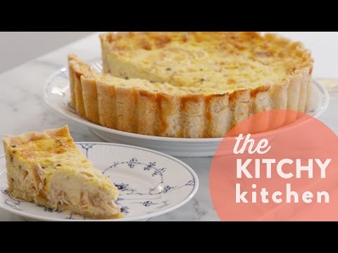 How to Make Quiche Lorraine // Living Deliciously