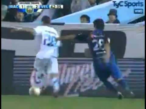 Gol de A. Fernández - Racing 1 vs Vélez 2 / Clausura 2012