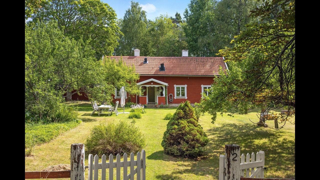 5 rum Villa på Strömsdalsvägen 2 Kallhäll Järfälla kommun - video