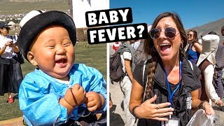 RANDOM ACT OF KINDNESS | World Nomad Games - YouTube