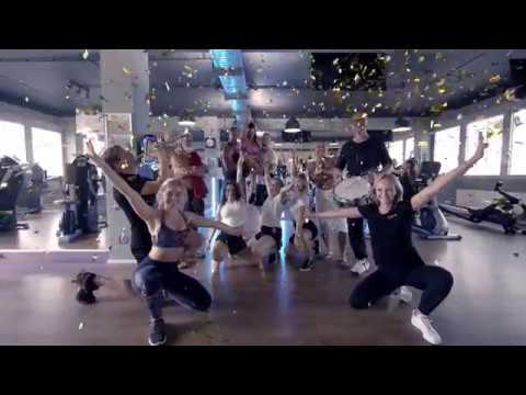 We are Family | Der Positiv Fitness Musical Werbefilm