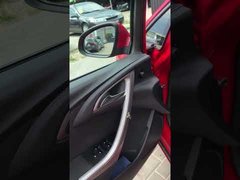 фото opel astra j 0