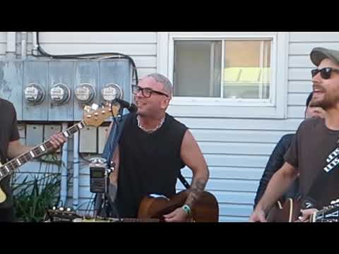 Tim Timebomb And The Interrupter  - Radio (acoustic)