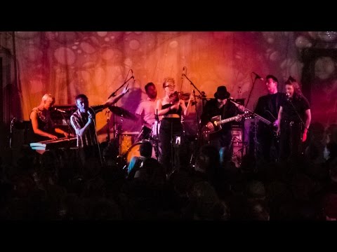 The Cesarians: Blonde (Live at Bush Hall)