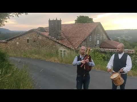 Vídeo: Alborada recollida por Marcial Valladares Núñez no s. XIX (Vilancosta, Berres, A Estrada). Homenaxe de Gaiteiros do Ulla na casa petrucial de Vilancosta polo bicentenario do nacemento de Marcial Valladares (14 de xuño de 2021)