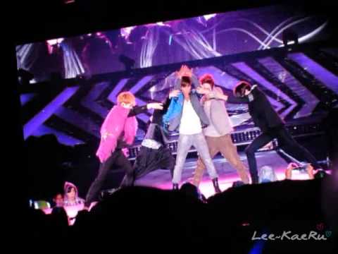 [Fancam] 121125 SHINee - Sherlock @SMTOWN Live In Bangkok