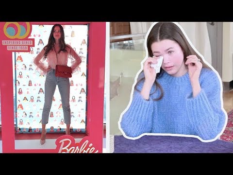 Emotional Tarot Card Reading & Party | Weekly Vlog