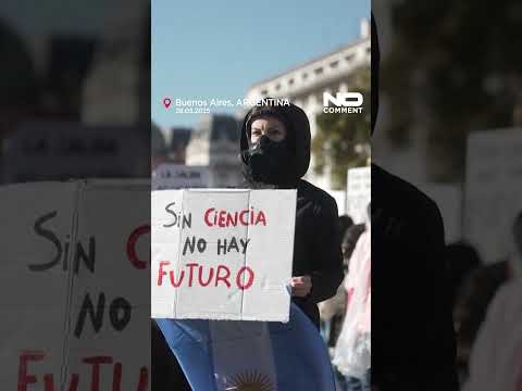 Scientists in Argentina march against Milei’s research budget cuts #shorts #nocomment #argentina