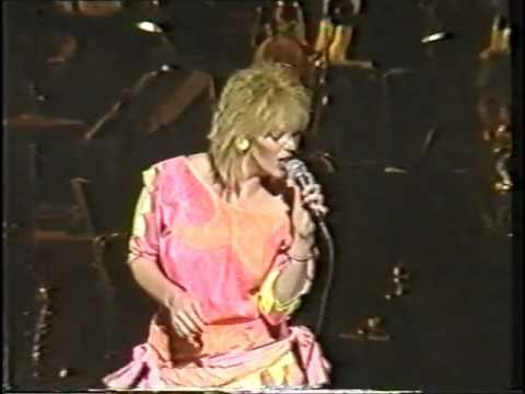1985: Trudy Kerr. Finals Concert of the Australian Singing Competition.