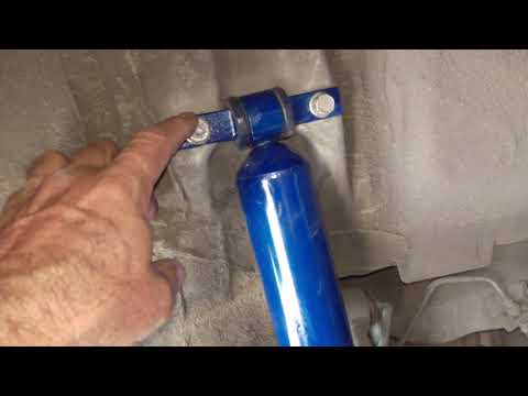 Tip/trick installing Honda Odyssey rear shocks. 🤔