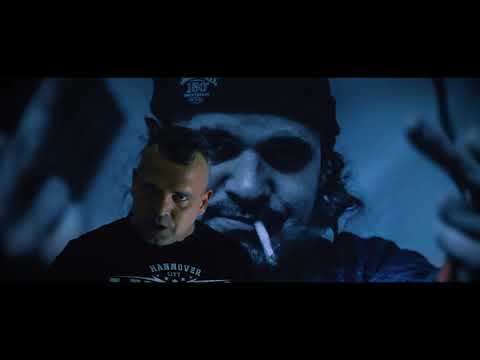 Klatsche - Bau Nutte Bau