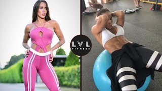 Sonia Isaza - Colombian Fitness Model | Level Fitness