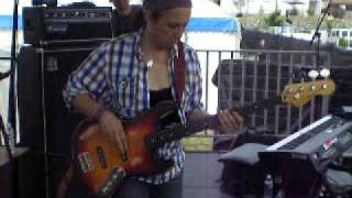 Bass solo Jennifer Maidman/Tim Goldsmith Soundcheck on the Vintage Icon 'Jaco Pastorius' reissue