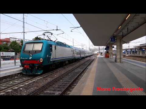 Partenza dalla Stazione di Padova E.464 245 con carrozze e pilota MDVC