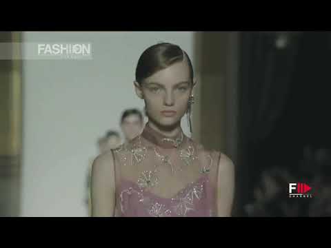 DRIES VAN NOTEN Highlights Spring Summer 2018 Paris - Fashion Channel