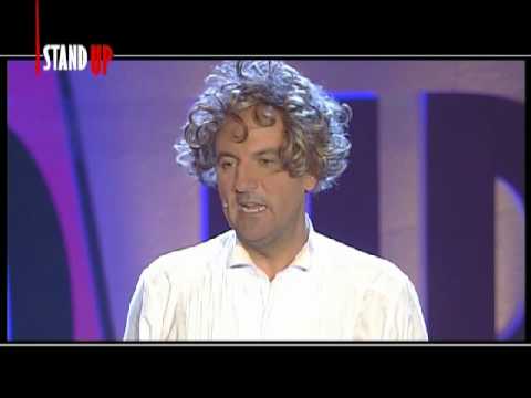 "MARINES"  di e con Stefano Vigilante