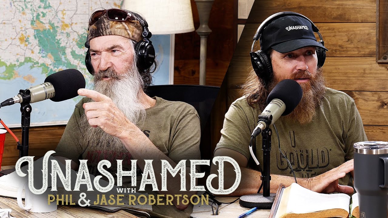 Ep 697 | Phil Has Seen ‘Dumb & Dumber’ Apparently & Jase’s Dream Turned Movie Idea