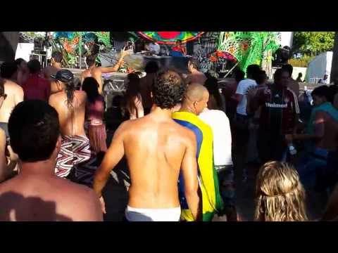 Helber Gun Universo Paralello 12