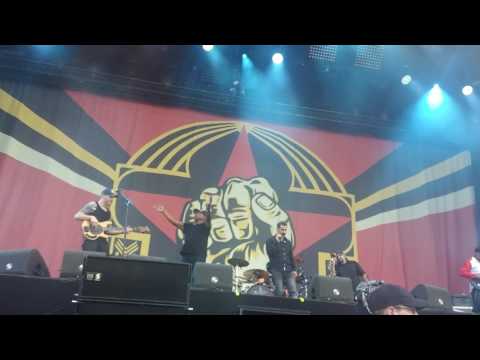 Prophets of Rage ft. Serj Tankian - Like a Stone (Chris Cornell tribute) (Live at Pinkpop 2017)