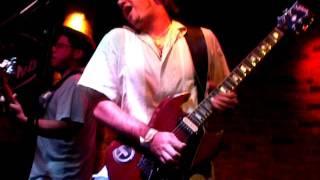 Larry Nardi (guitarist) and The Mad Things perform at The Bitter End