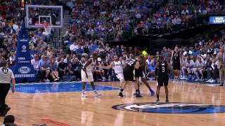 JJ Barea Drops Blake Griffin &amp; Gets Ejected | Clippers vs Mavericks Fight (24/03/2017)