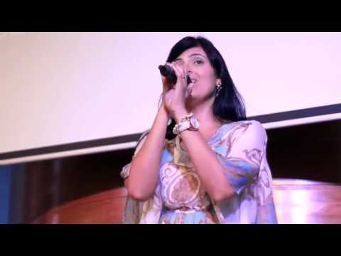 Ele é Exaltado   Banda Nova Casa e Fernanda Brum