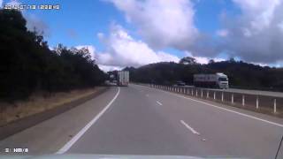 preview picture of video '4 - Hume Highway - Gunning Turn/Off to Yass Service station'