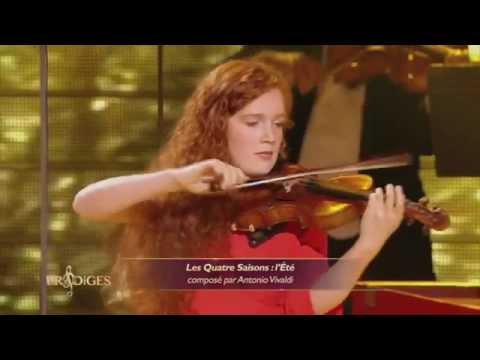 Camille 15 ans, violoniste, joue 