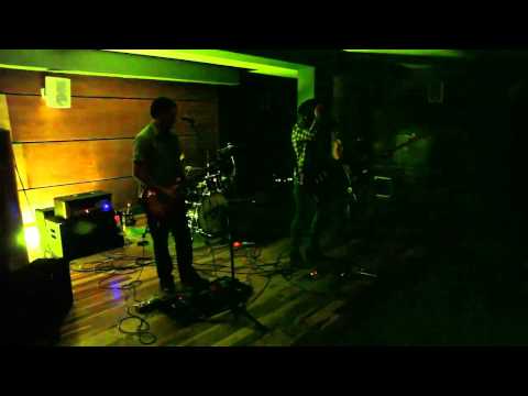Citizen Smith - Suicide Holiday - Clip from gig at Interlude 19/02/11