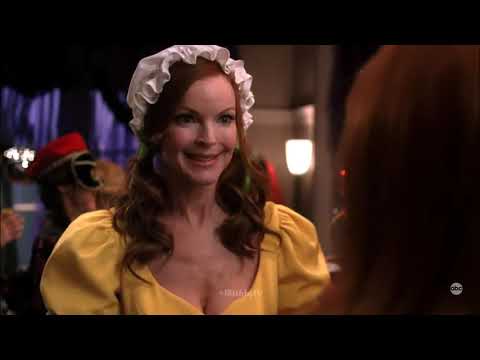 Danelle gives birth during Halloween party - Desperate Housewives 2004 - 2012 (Birthly TV Reupload)
