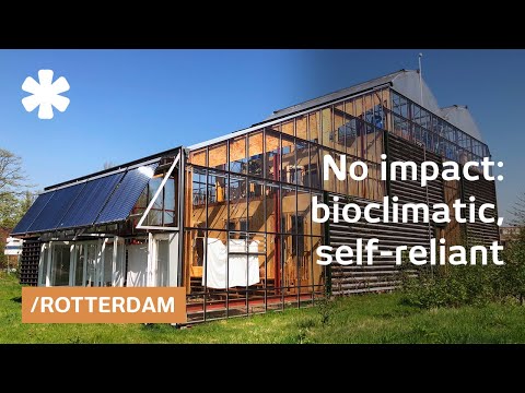 Dutch greenhouse home harvests energy, food & winter heat