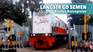 preview picture of video 'CC 201 83 11 langsir GD di stasiun Karangtalun'