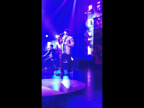 Much Better: Jonas Brothers Pantages Theater (11/28/12)