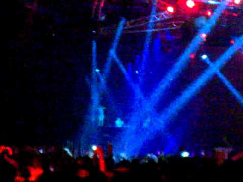 Tom Novy live at Belgrade Foam Fest 2011 Dropping Depeche Mode - Personal Jesus