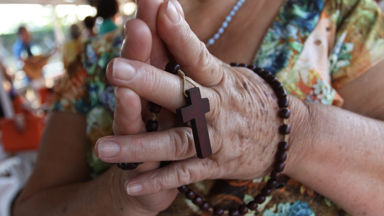 Imagem de Nossa Senhora Aparecida foi encontrada há 300 anos no Rio Paraíba do Sul 