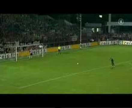 Wacker Burghausen - FC Bayern  3:4 (1:1, 0:0) i.E.