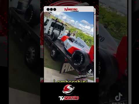 Mansão de Chrys Dias tinha réplica de carro de Senna na sala; influenciador foi preso pela PF