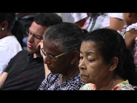 Louvemos Senhor 11/10/15 – Deixai vir a mim as criancinhas - (Pe. Marcos Miranda) 2/3