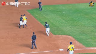 Re: [情報] 黃劼希妨礙跑壘（死球給壘規則）