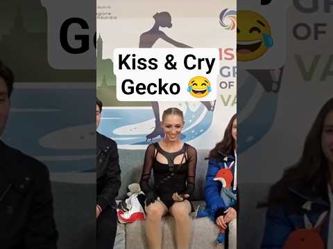 Olivia Lengyelova's special guest  #figureskating #jgp #gecko