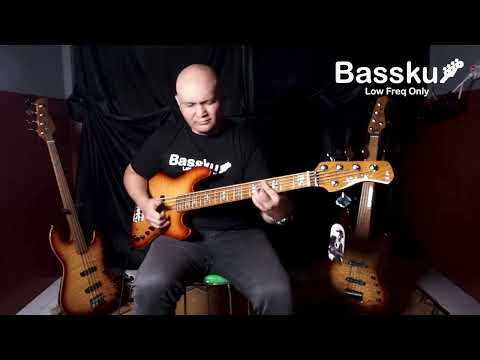 SIRE V10 5 STRING Bass Demo