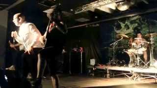 Knives To A Gunfight - Dark Horse LIVE (cover)