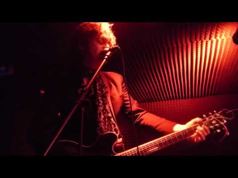 Dellera - il motivo di Sima @ Vinile 2016