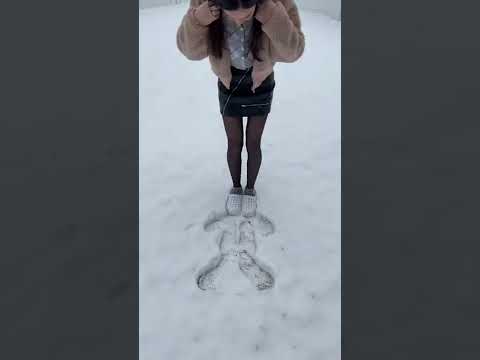 What I do when it snows… #shorts