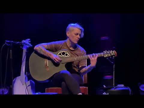 12/13 Kaki King - Neanderthal 🖤 @ Sellersville Theater, Sellersville, PA 04/13/25