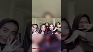 Download lagu BECAUSE OF THIS MAKE-UP, THE DEVIL SAYS 'LIKE US👹' #trending #shorts #horror #ghost #genie mp3