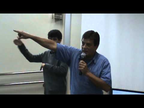 Um exemplo correto de utilização do intérprete Libras e outras ponderações M2U01593